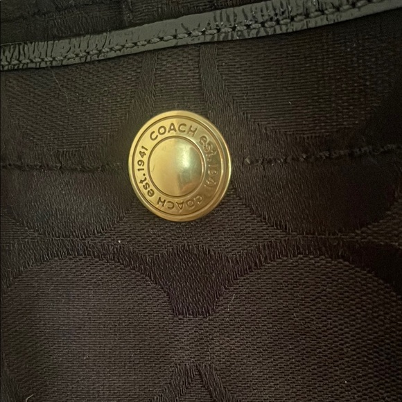 Coach Black Designer Women's Bag - Picture 2 of 9